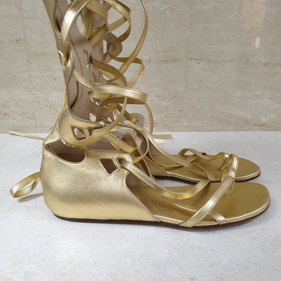 Chanel Gold Gladiator Sandals Sz.38 - Picture 4 of 16
